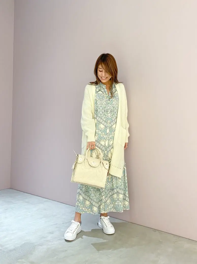 ORIGINATED IN GRACE CONTINENTAL yukimi yonee コーディネート画像