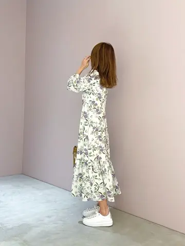 ORIGINATED IN GRACE CONTINENTAL yukimi yonee コーディネート画像