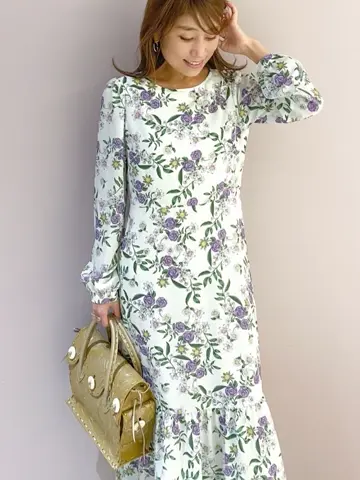 ORIGINATED IN GRACE CONTINENTAL yukimi yonee コーディネート画像