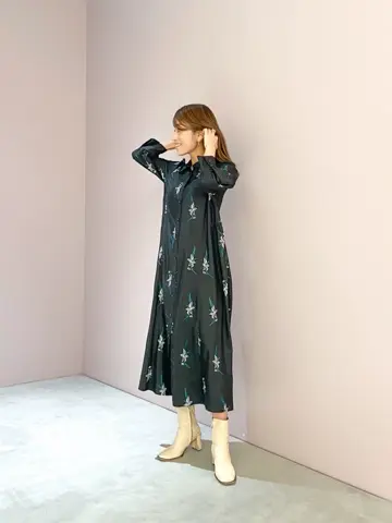 ORIGINATED IN GRACE CONTINENTAL yukimi yonee コーディネート画像