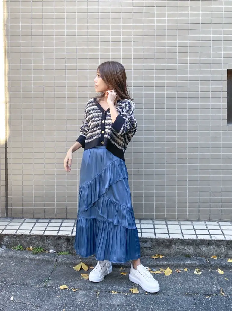 ORIGINATED IN GRACE CONTINENTAL yukimi yonee コーディネート画像