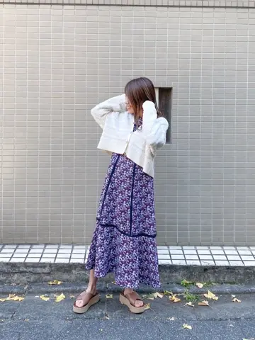 ORIGINATED IN GRACE CONTINENTAL yukimi yonee コーディネート画像