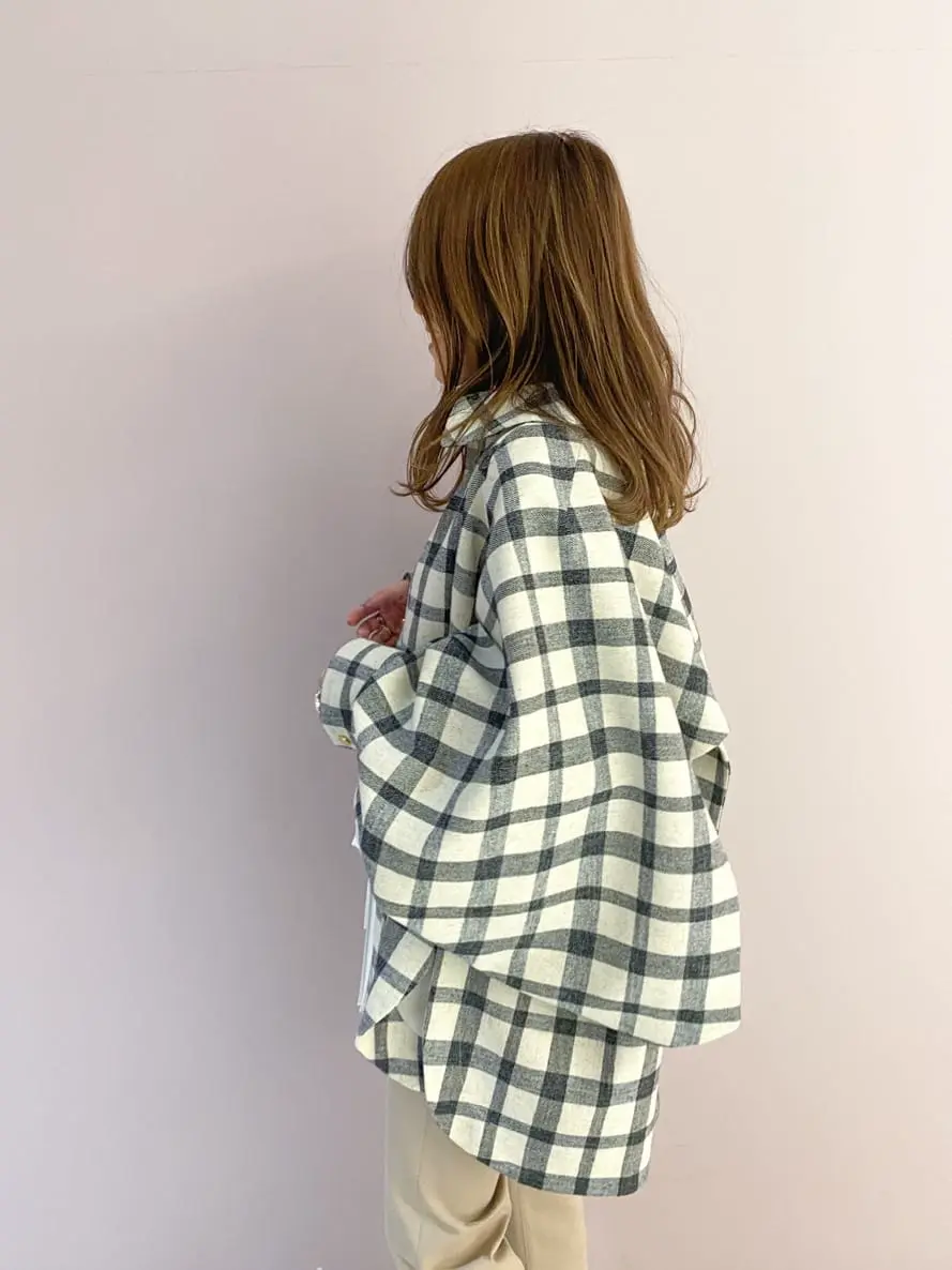 ORIGINATED IN GRACE CONTINENTAL yukimi yonee コーディネート画像