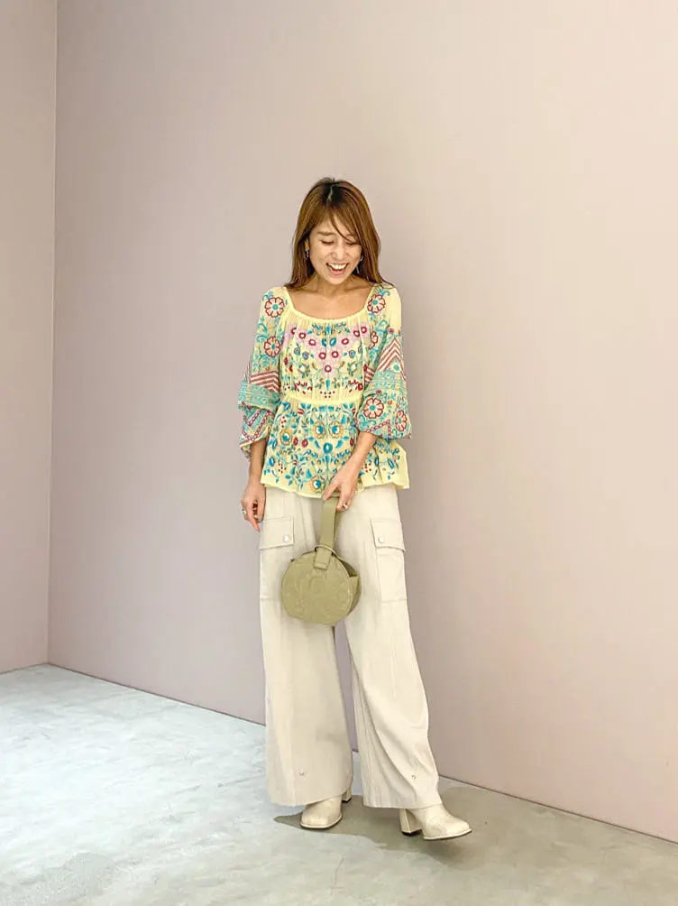 ORIGINATED IN GRACE CONTINENTAL yukimi yonee コーディネート画像