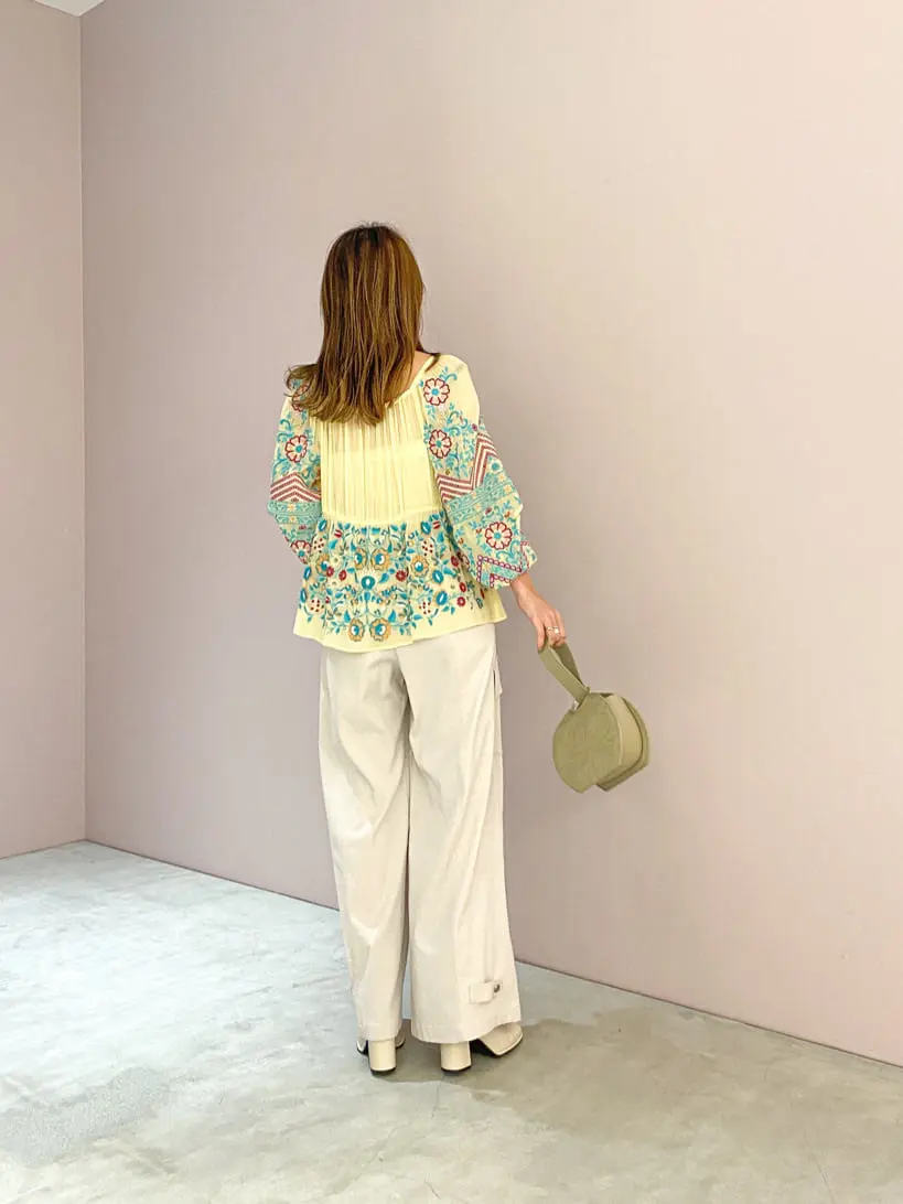 ORIGINATED IN GRACE CONTINENTAL yukimi yonee コーディネート画像