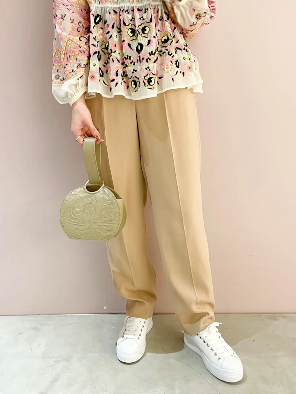 ORIGINATED IN GRACE CONTINENTAL Yuuki NOZAWA コーディネート画像