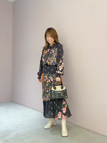 ORIGINATED IN GRACE CONTINENTAL yukimi yonee コーディネート画像