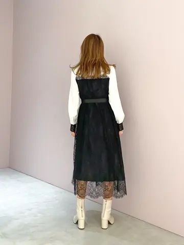 ORIGINATED IN GRACE CONTINENTAL yukimi yonee コーディネート画像