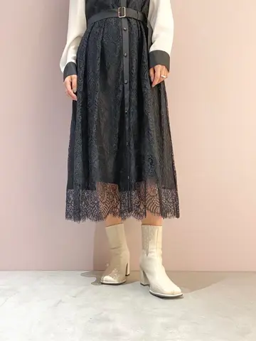 ORIGINATED IN GRACE CONTINENTAL yukimi yonee コーディネート画像