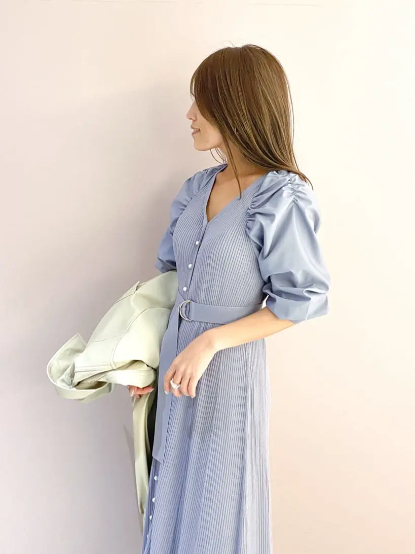 ORIGINATED IN GRACE CONTINENTAL yukimi yonee コーディネート画像