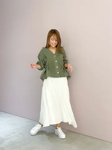 ORIGINATED IN GRACE CONTINENTAL yukimi yonee コーディネート画像