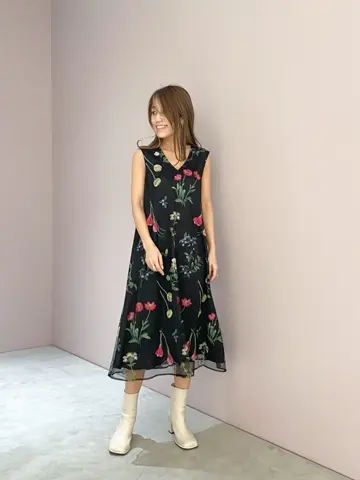 ORIGINATED IN GRACE CONTINENTAL yukimi yonee コーディネート画像