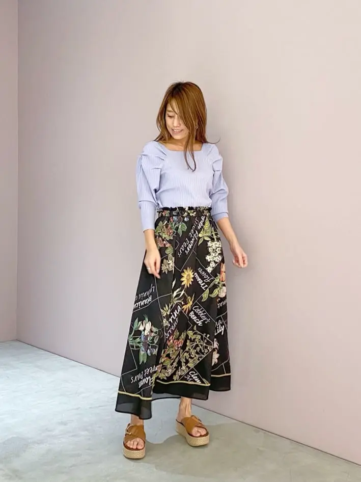 ORIGINATED IN GRACE CONTINENTAL yukimi yonee コーディネート画像