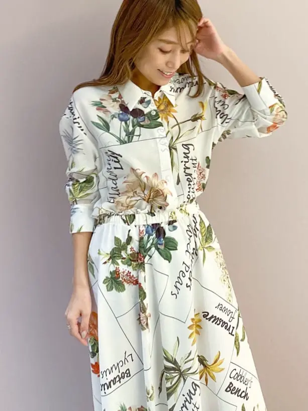 ORIGINATED IN GRACE CONTINENTAL yukimi yonee コーディネート画像