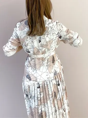 ORIGINATED IN GRACE CONTINENTAL yukimi yonee コーディネート画像