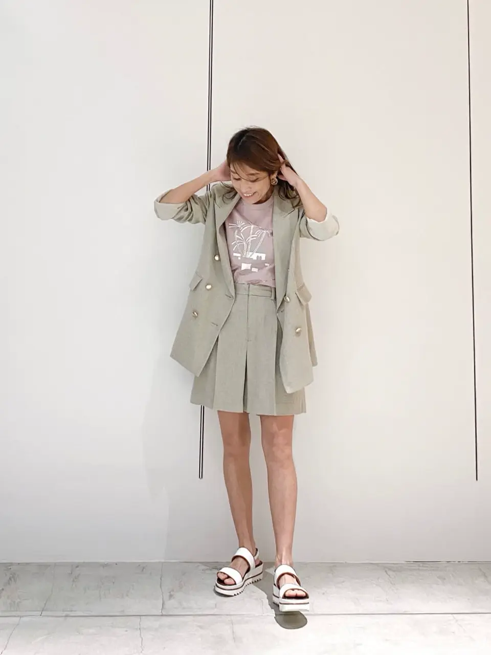 ORIGINATED IN GRACE CONTINENTAL yukimi yonee コーディネート画像