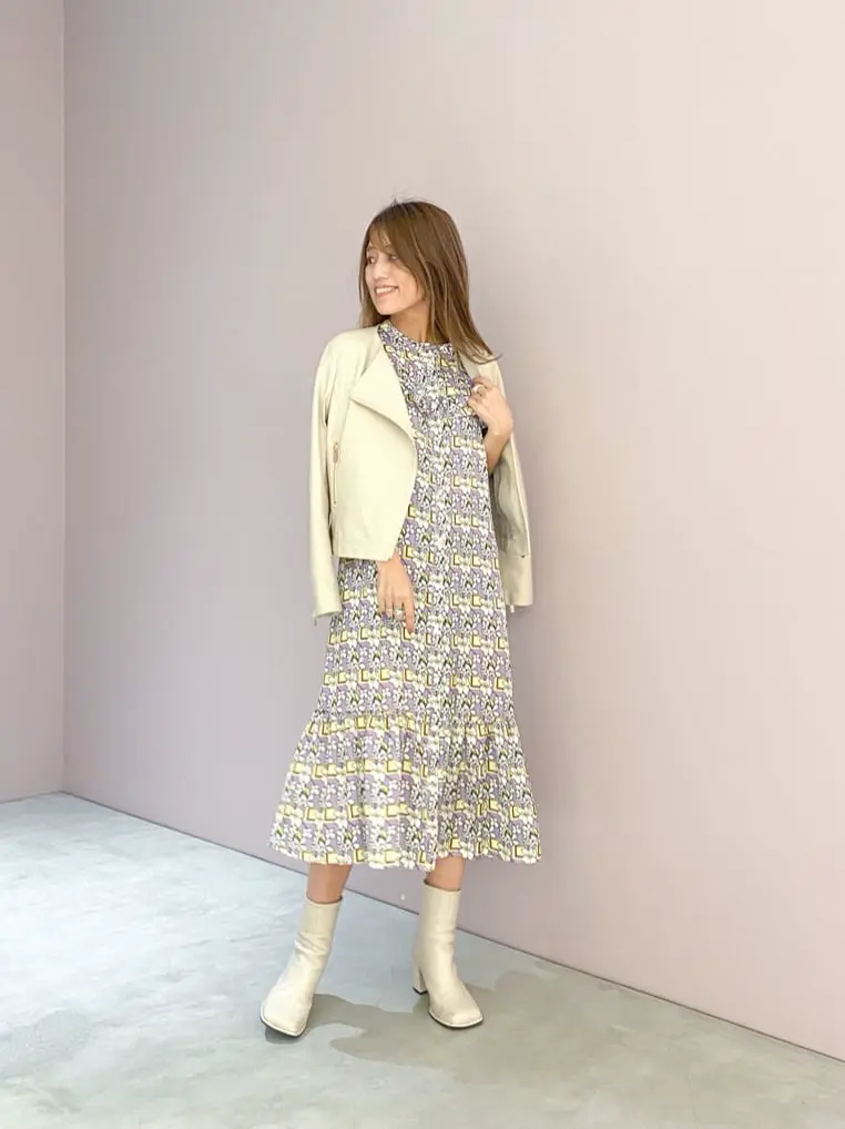 ORIGINATED IN GRACE CONTINENTAL yukimi yonee コーディネート画像