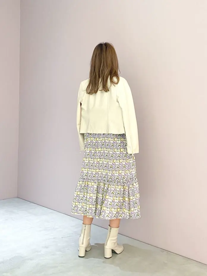 ORIGINATED IN GRACE CONTINENTAL yukimi yonee コーディネート画像