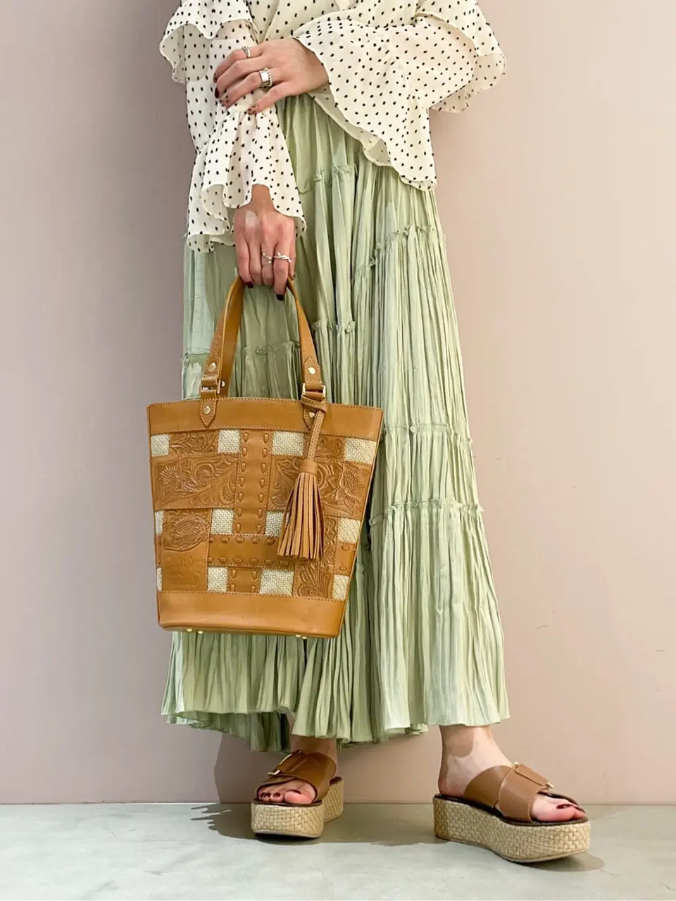 ORIGINATED IN GRACE CONTINENTAL Yuuki NOZAWA コーディネート画像