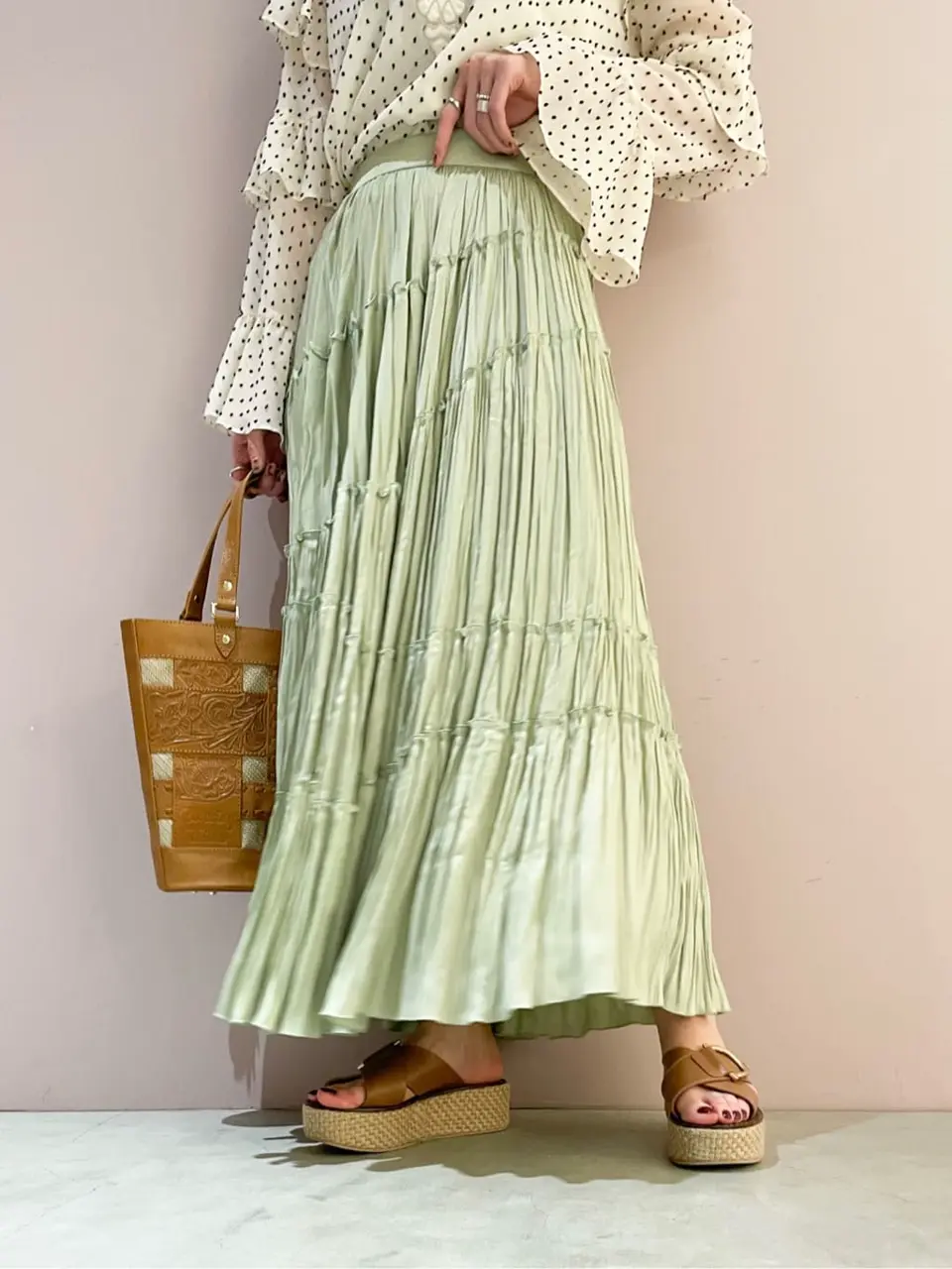 ORIGINATED IN GRACE CONTINENTAL Yuuki NOZAWA コーディネート画像