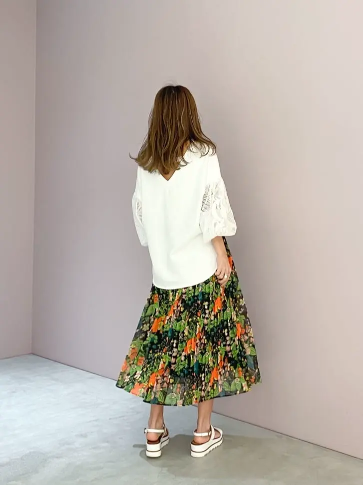 ORIGINATED IN GRACE CONTINENTAL yukimi yonee コーディネート画像