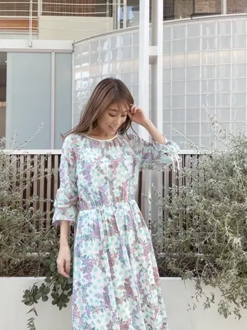 ORIGINATED IN GRACE CONTINENTAL yukimi yonee コーディネート画像