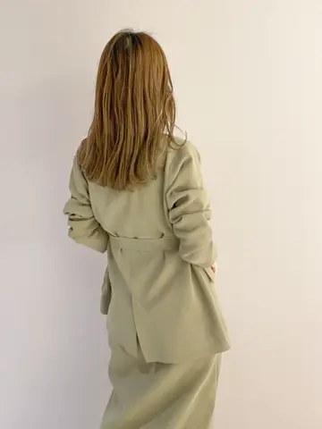 ORIGINATED IN GRACE CONTINENTAL yukimi yonee コーディネート画像