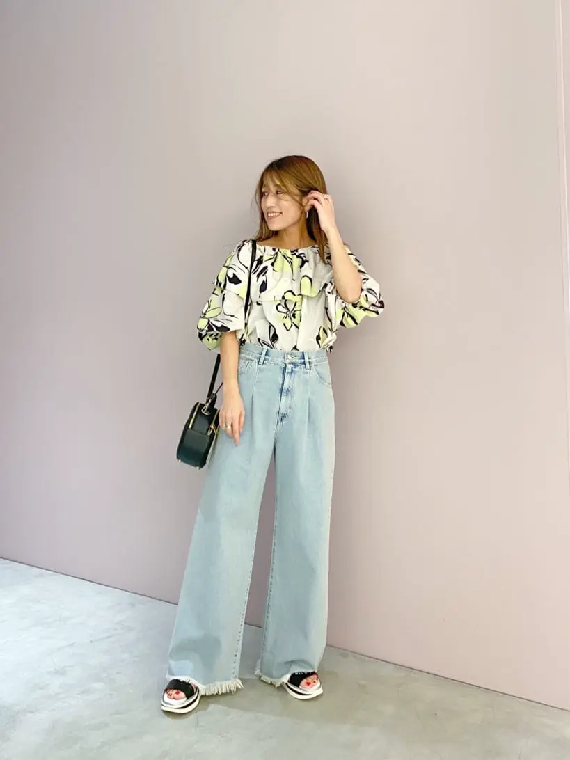 ORIGINATED IN GRACE CONTINENTAL yukimi yonee コーディネート画像