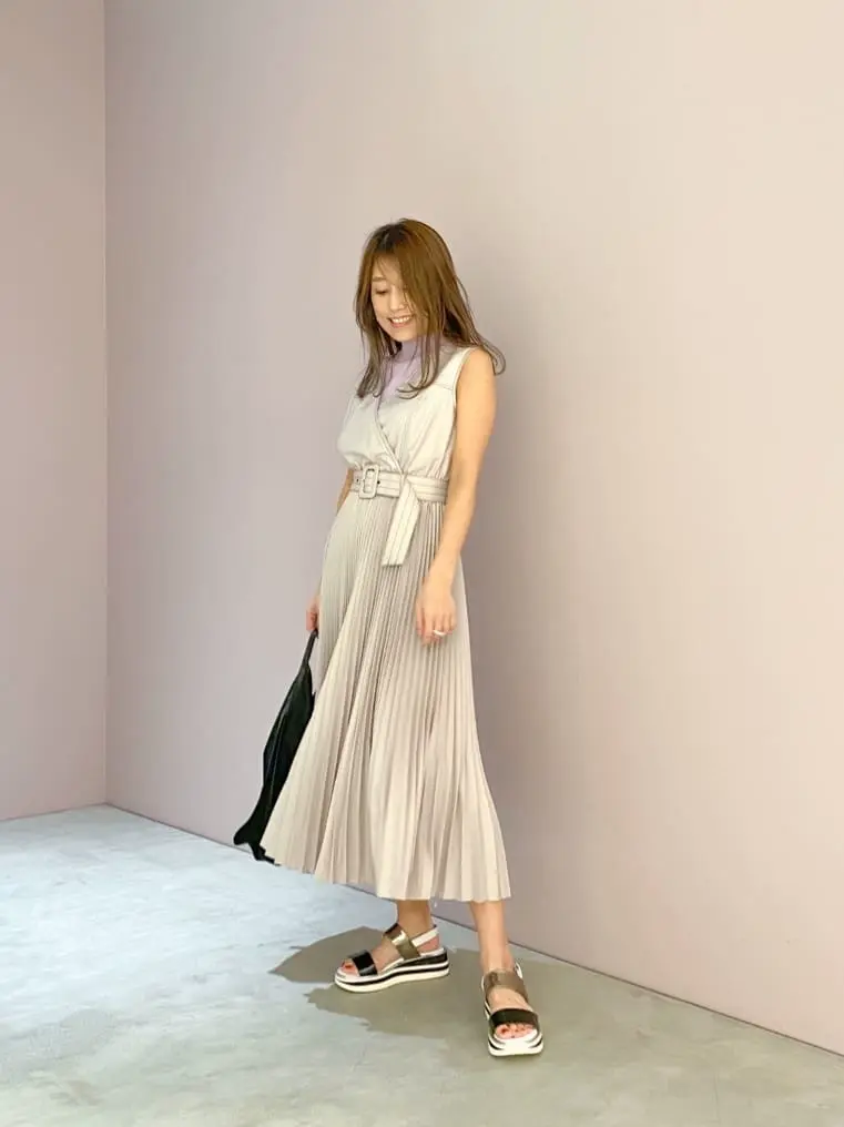 ORIGINATED IN GRACE CONTINENTAL yukimi yonee コーディネート画像