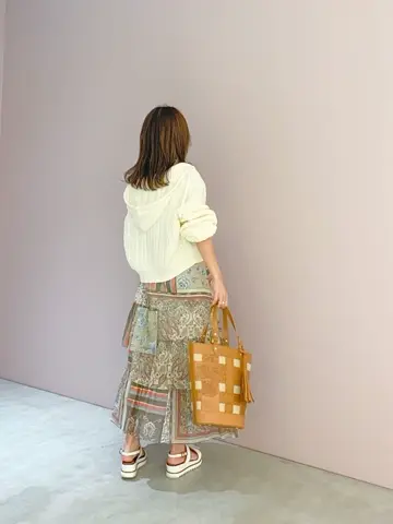 ORIGINATED IN GRACE CONTINENTAL yukimi yonee コーディネート画像