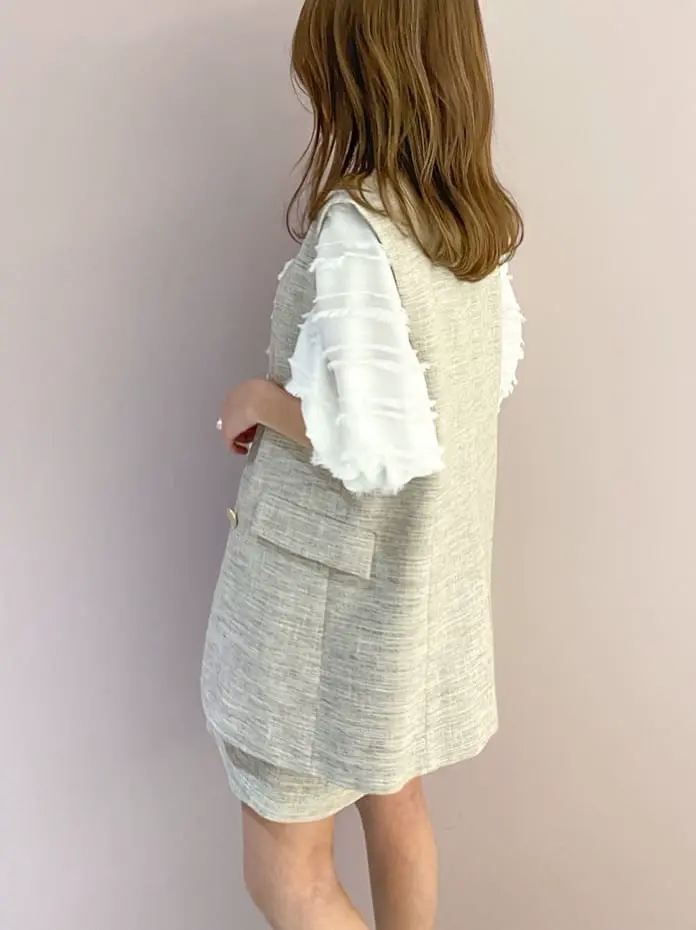 ORIGINATED IN GRACE CONTINENTAL yukimi yonee コーディネート画像