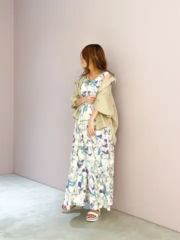 ORIGINATED IN GRACE CONTINENTAL yukimi yonee コーディネート画像