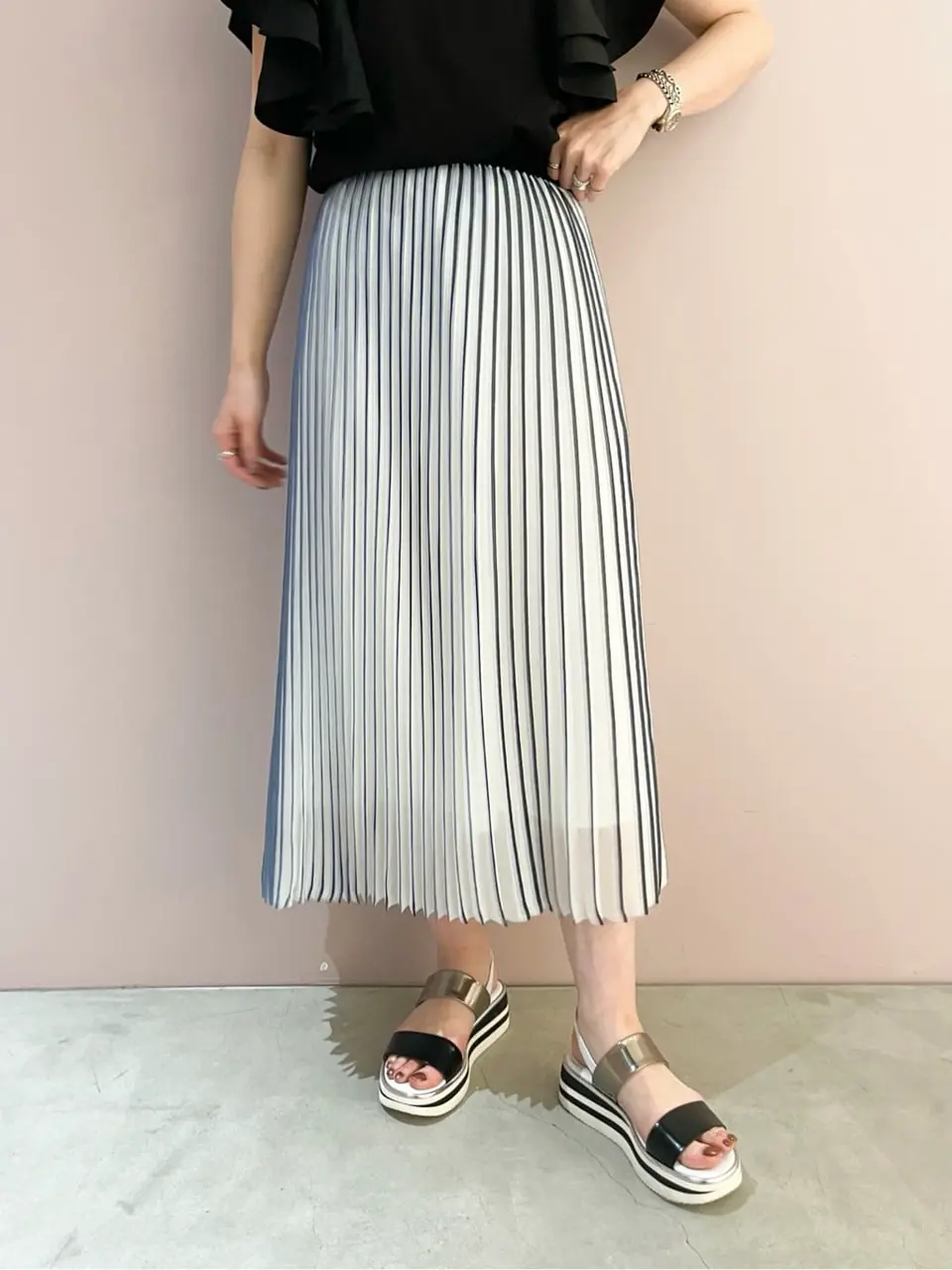 ORIGINATED IN GRACE CONTINENTAL Yuuki NOZAWA コーディネート画像