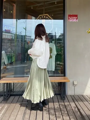 ORIGINATED IN GRACE CONTINENTAL yukimi yonee コーディネート画像