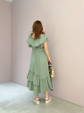 ORIGINATED IN GRACE CONTINENTAL yukimi yonee コーディネート画像