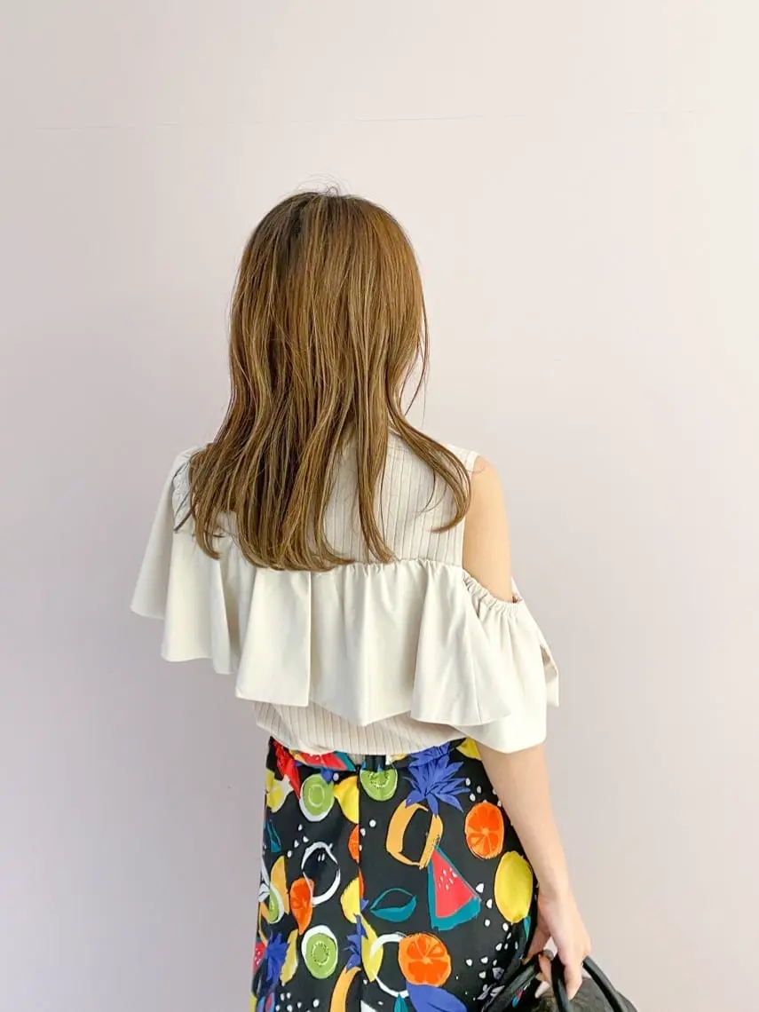 ORIGINATED IN GRACE CONTINENTAL yukimi yonee コーディネート画像