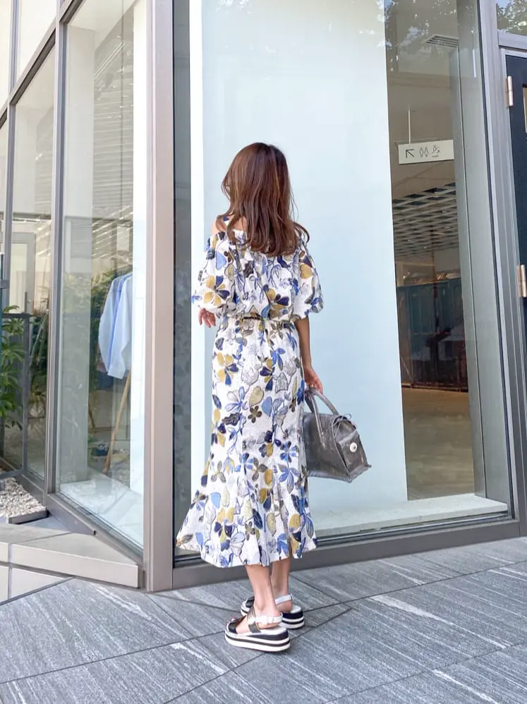 ORIGINATED IN GRACE CONTINENTAL yukimi yonee コーディネート画像