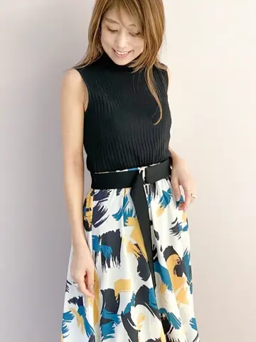 ORIGINATED IN GRACE CONTINENTAL yukimi yonee コーディネート画像