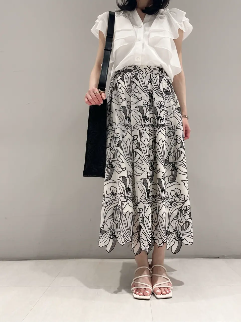 ORIGINATED IN GRACE CONTINENTAL yuri コーディネート画像