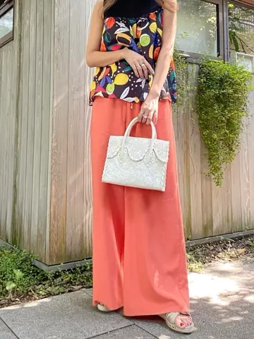 ORIGINATED IN GRACE CONTINENTAL yukimi yonee コーディネート画像