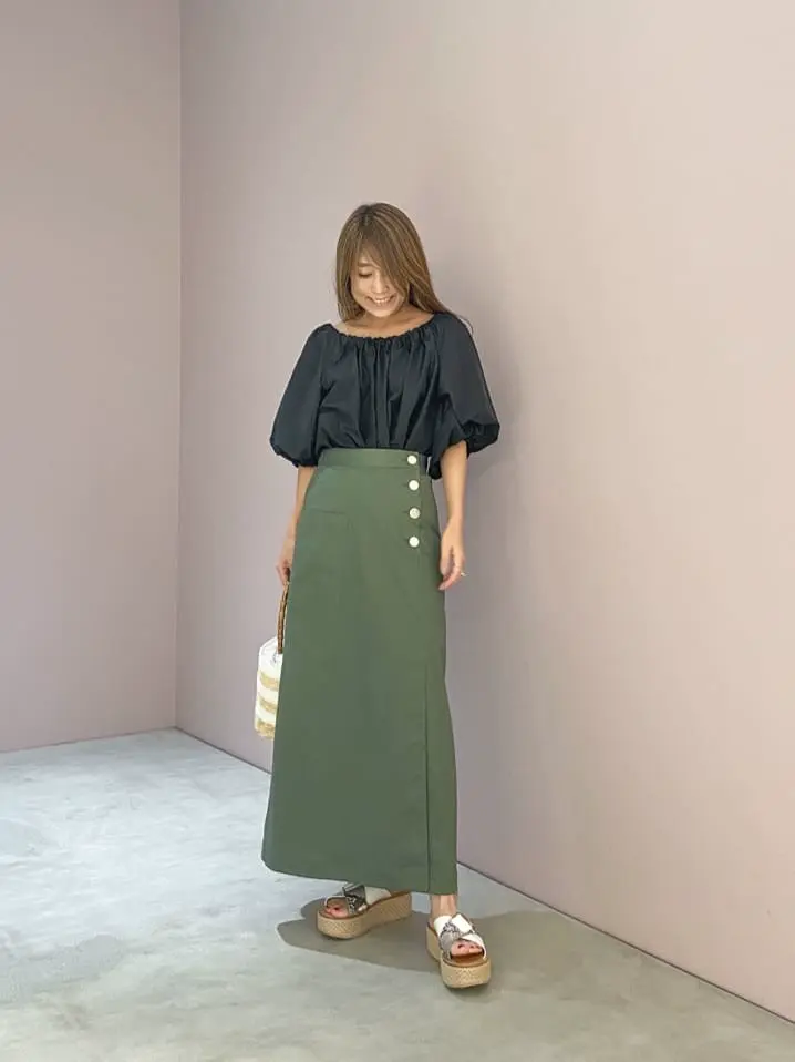 ORIGINATED IN GRACE CONTINENTAL yukimi yonee コーディネート画像