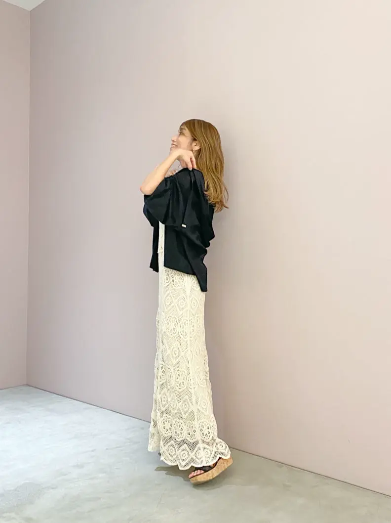 ORIGINATED IN GRACE CONTINENTAL yukimi yonee コーディネート画像