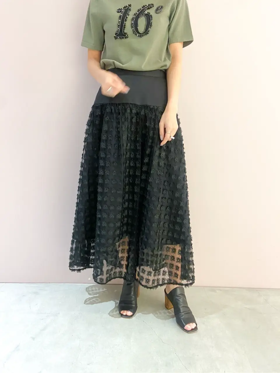 ORIGINATED IN GRACE CONTINENTAL yukimi yonee コーディネート画像