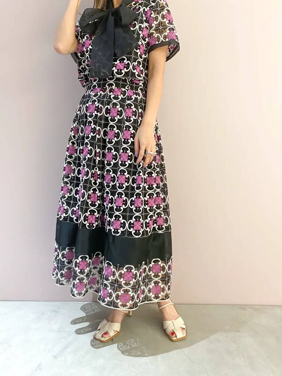 ORIGINATED IN GRACE CONTINENTAL yukimi yonee コーディネート画像