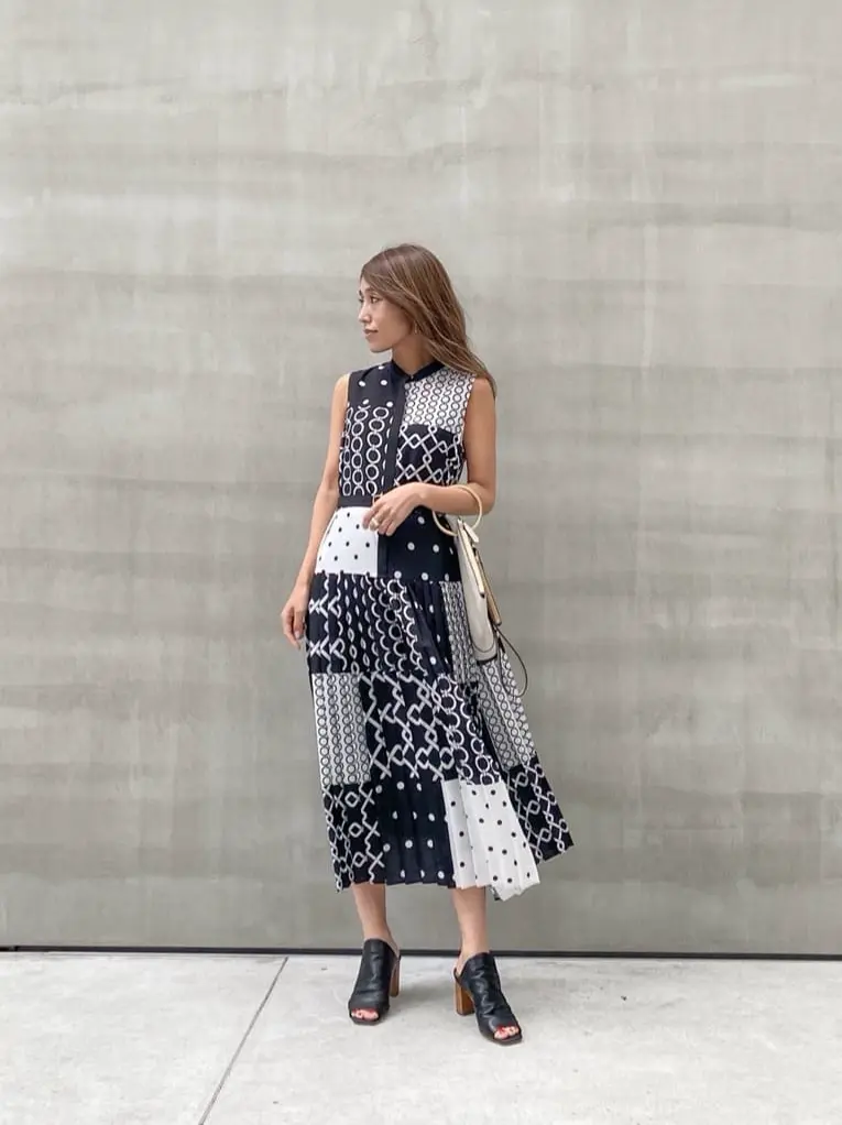 ORIGINATED IN GRACE CONTINENTAL yukimi yonee コーディネート画像