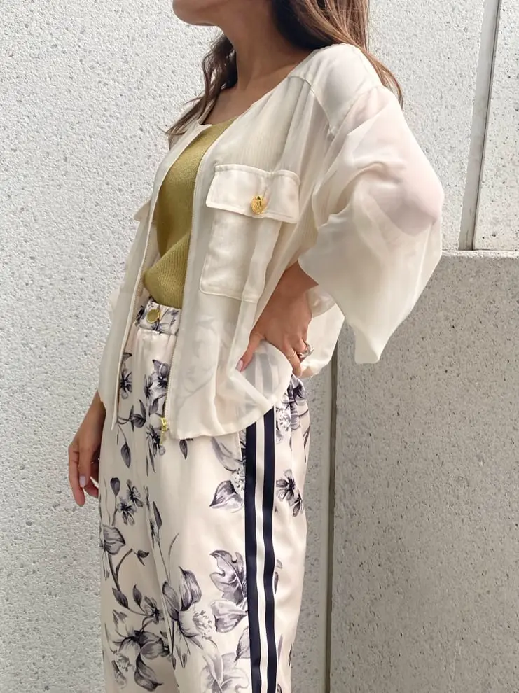 ORIGINATED IN GRACE CONTINENTAL yukimi yonee コーディネート画像