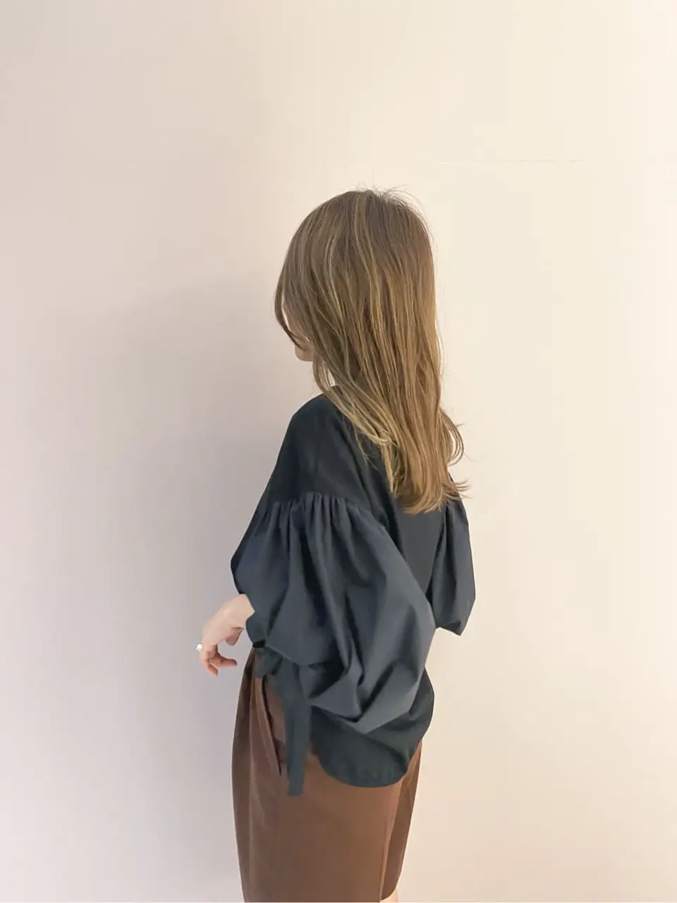 ORIGINATED IN GRACE CONTINENTAL yukimi yonee コーディネート画像