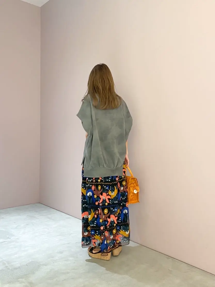 ORIGINATED IN GRACE CONTINENTAL yukimi yonee コーディネート画像