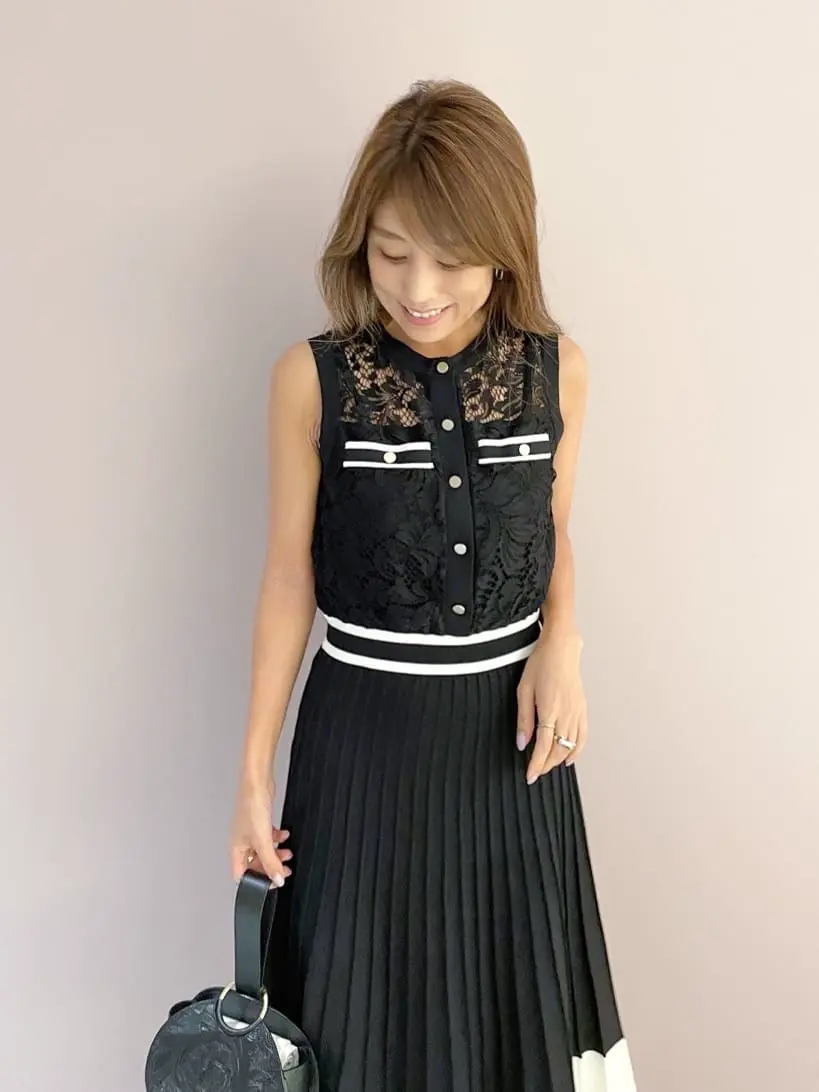 ORIGINATED IN GRACE CONTINENTAL yukimi yonee コーディネート画像