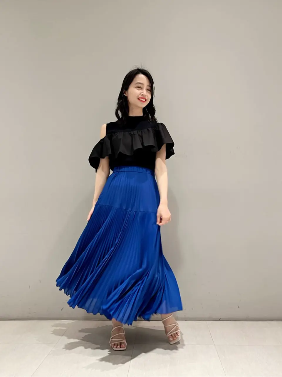 ORIGINATED IN GRACE CONTINENTAL yuri コーディネート画像